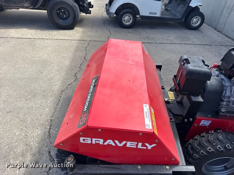 image for item EW4948 Gravely Hydro Brush 36 broom