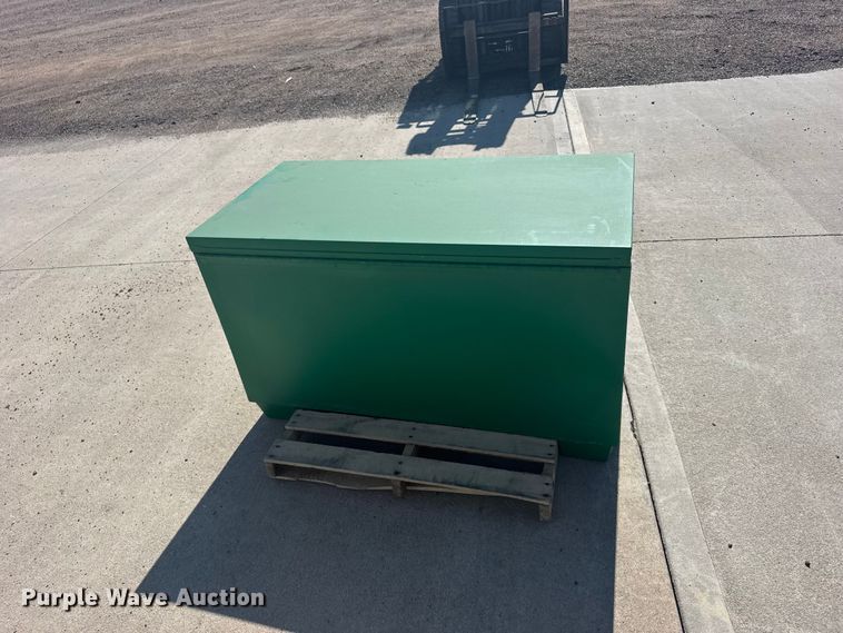 image for item EW4956 Job box