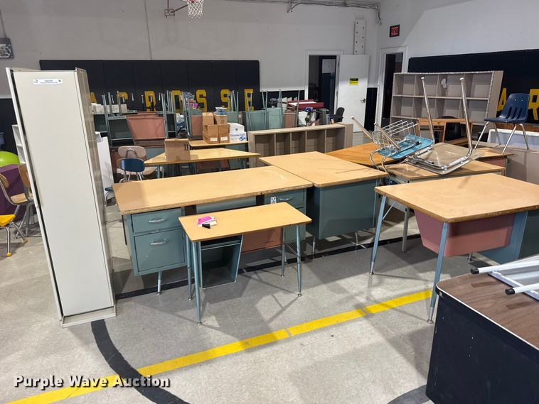 image for item EW4958 Furniture
