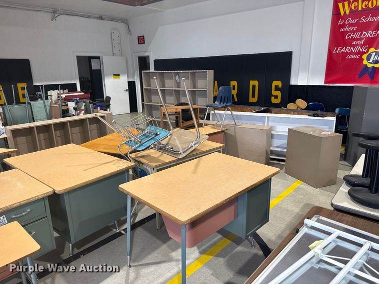 image for item EW4958 Furniture