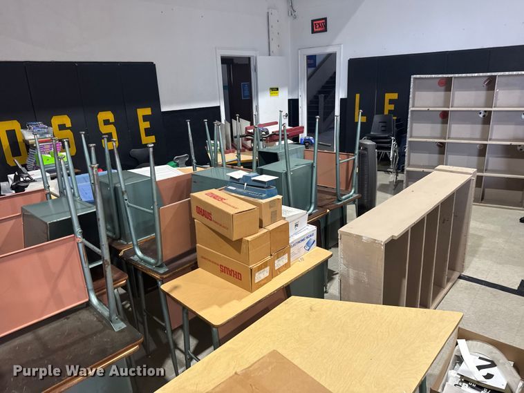 image for item EW4958 Furniture