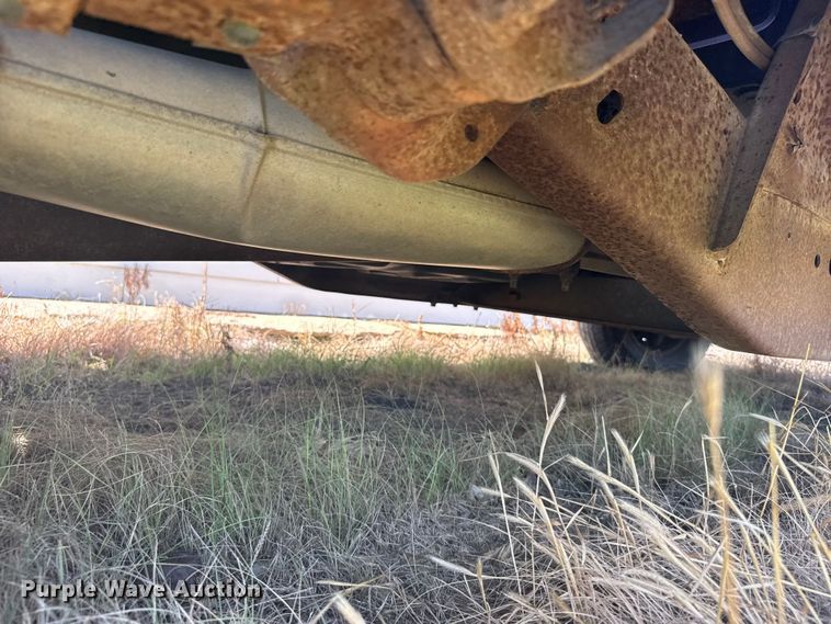 image for item EW4960 1993 Chevrolet K2500 pickup truck