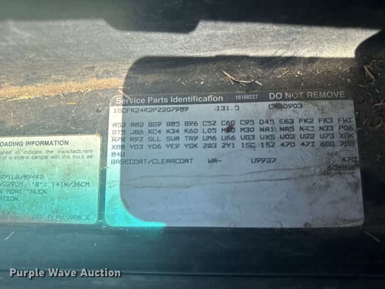 image for item EW4960 1993 Chevrolet K2500 pickup truck