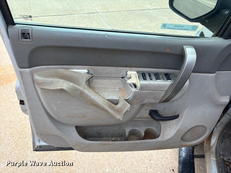image for item EX0000 2012 Chevrolet Silverado 2500HD Ext. Cab pickup truck