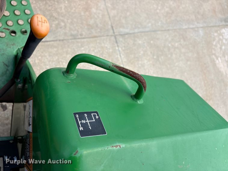 image for item EX0001 2004 John Deere 5303 tractor