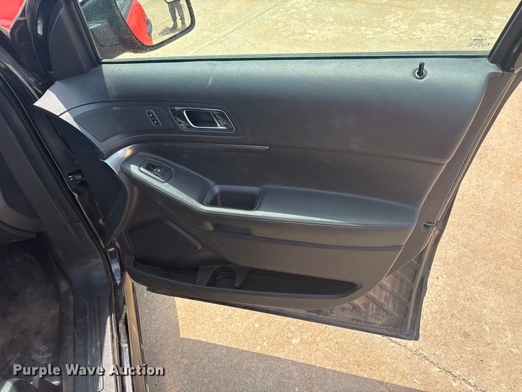 image for item EX0005 2015 Ford Explorer Police Interceptor SUV
