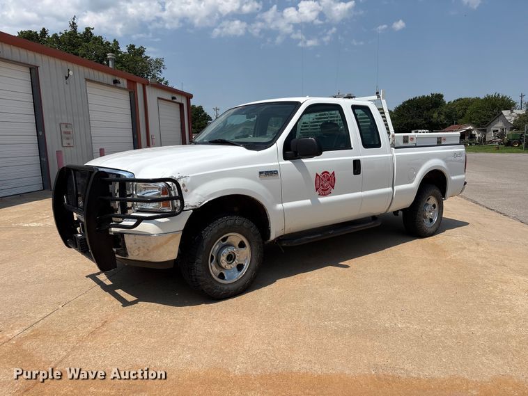 2007 Ford F250 Super Duty Ext. Cab pickup truck