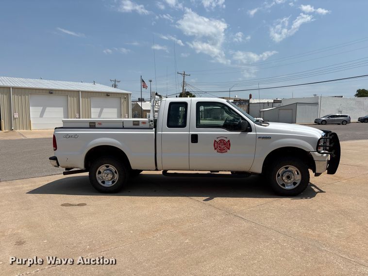 image for item EX0006 2007 Ford F250 Super Duty Ext. Cab pickup truck