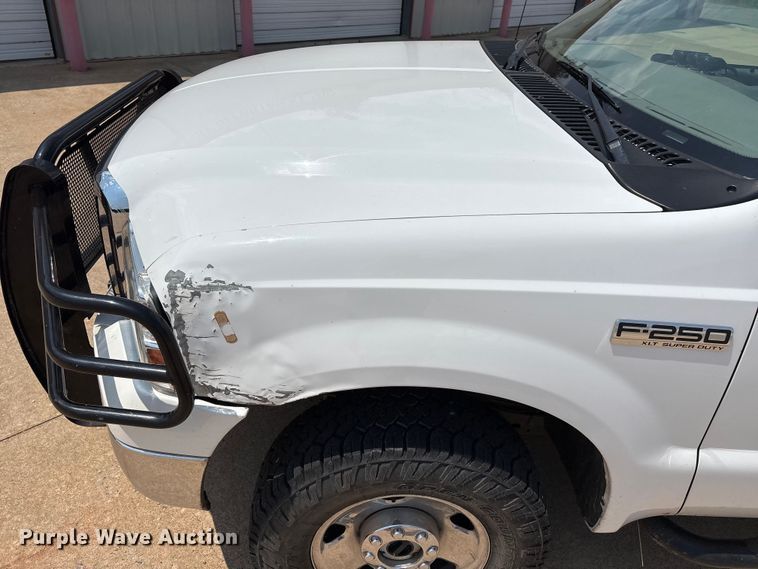 image for item EX0006 2007 Ford F250 Super Duty Ext. Cab pickup truck