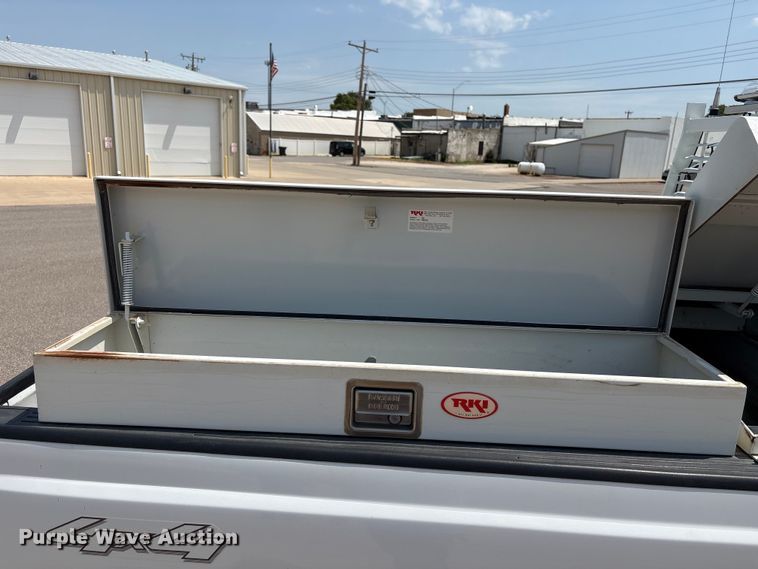 image for item EX0006 2007 Ford F250 Super Duty Ext. Cab pickup truck