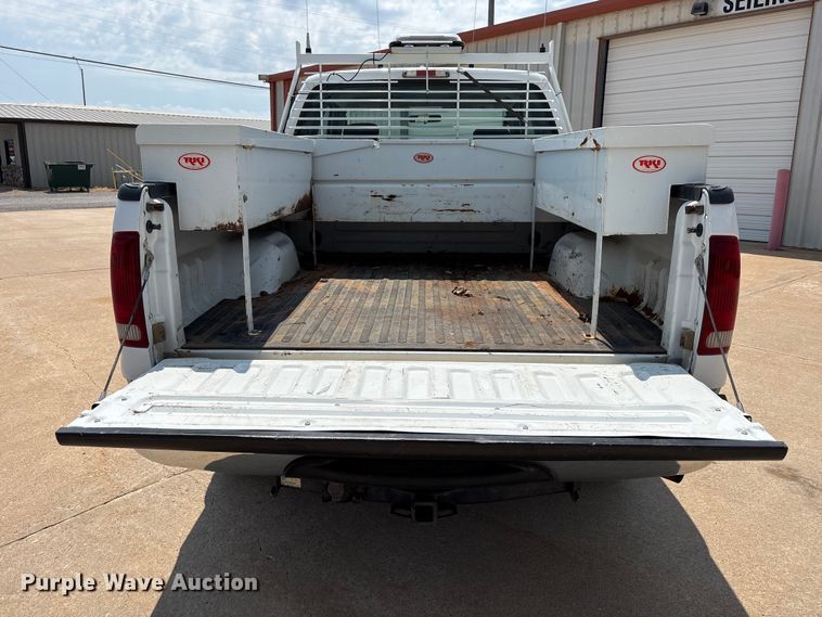 image for item EX0006 2007 Ford F250 Super Duty Ext. Cab pickup truck