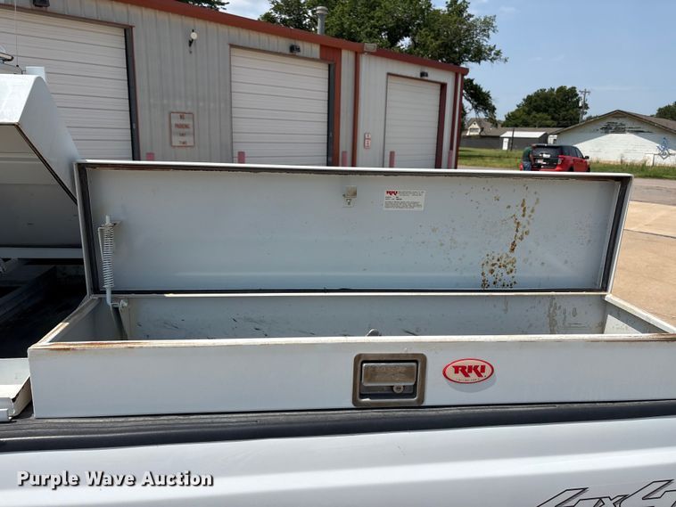 image for item EX0006 2007 Ford F250 Super Duty Ext. Cab pickup truck
