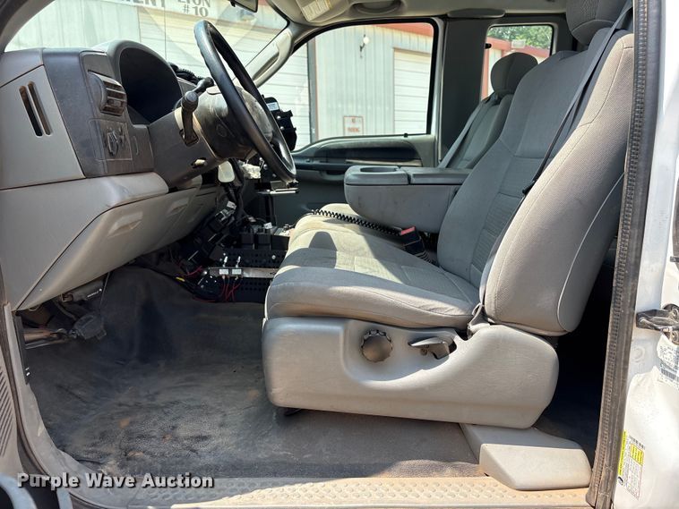 image for item EX0006 2007 Ford F250 Super Duty Ext. Cab pickup truck