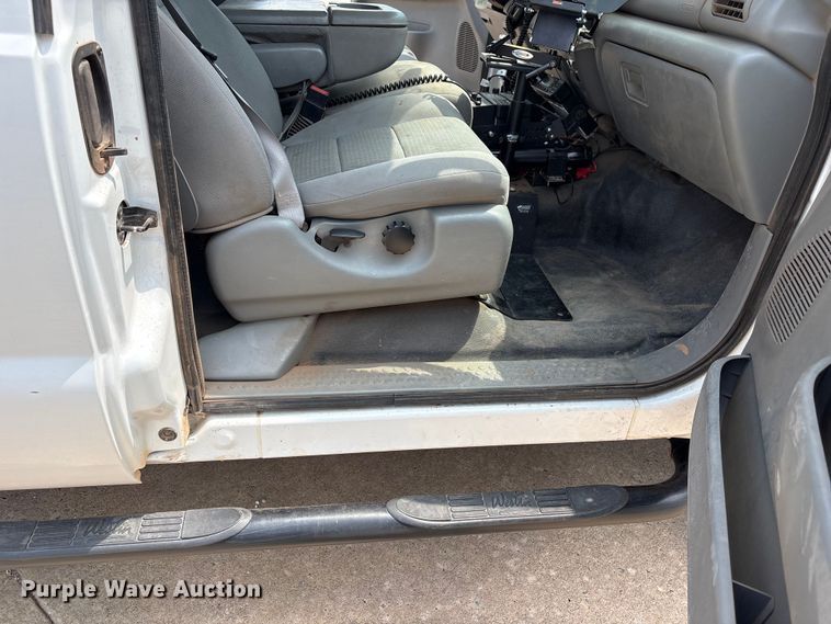 image for item EX0006 2007 Ford F250 Super Duty Ext. Cab pickup truck