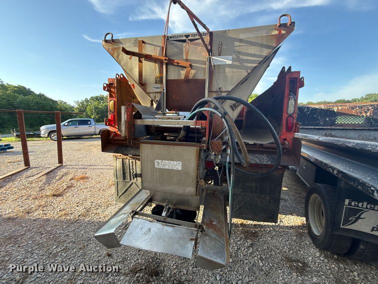 image for item EX2019 1997 International 4900 dump truck