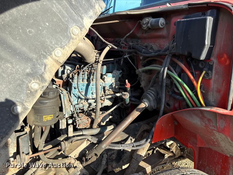 image for item EX2019 1997 International 4900 dump truck