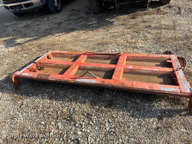 image for item EX2019 1997 International 4900 dump truck