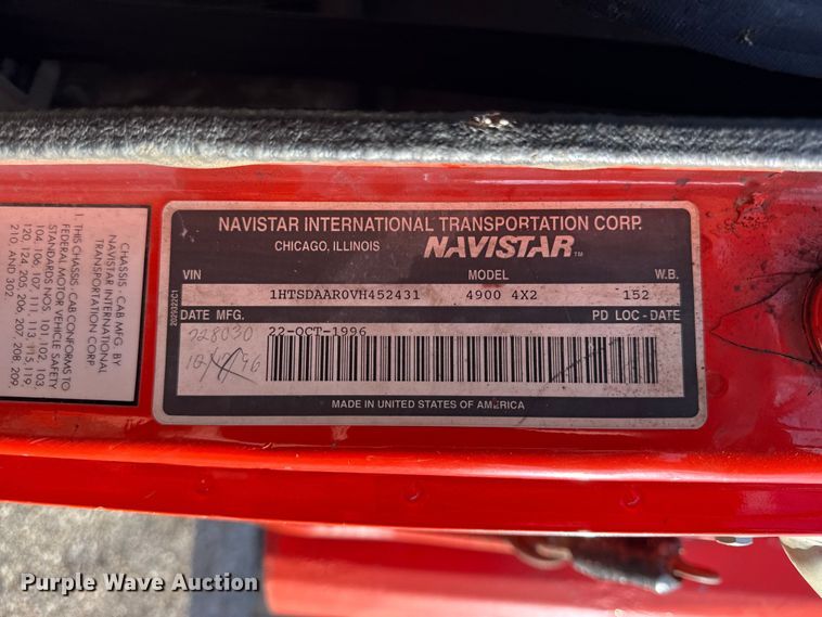 image for item EX2019 1997 International 4900 dump truck