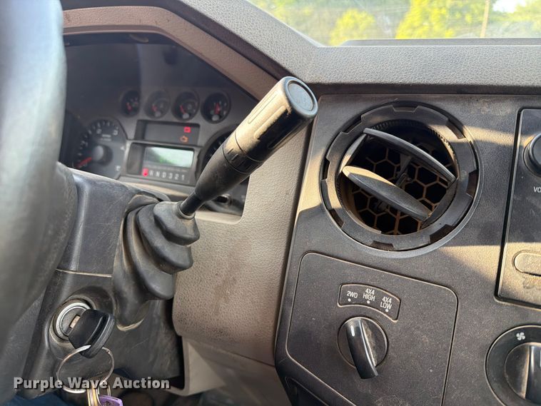 image for item EX2020 2008 Ford F550 Super Duty dump truck