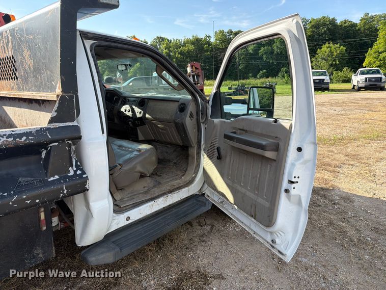 image for item EX2020 2008 Ford F550 Super Duty dump truck