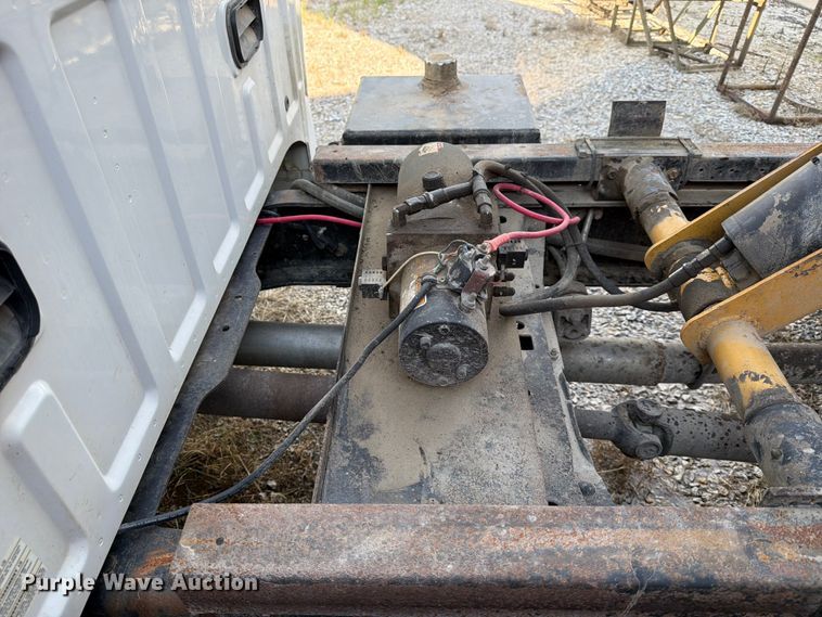 image for item EX2020 2008 Ford F550 Super Duty dump truck