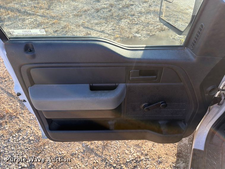 image for item EX2021 2012 Ford F150 pickup truck