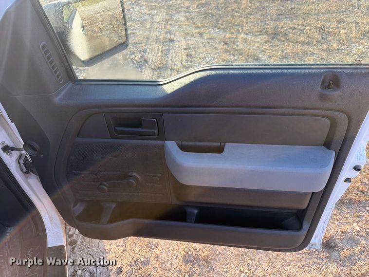 image for item EX2021 2012 Ford F150 pickup truck