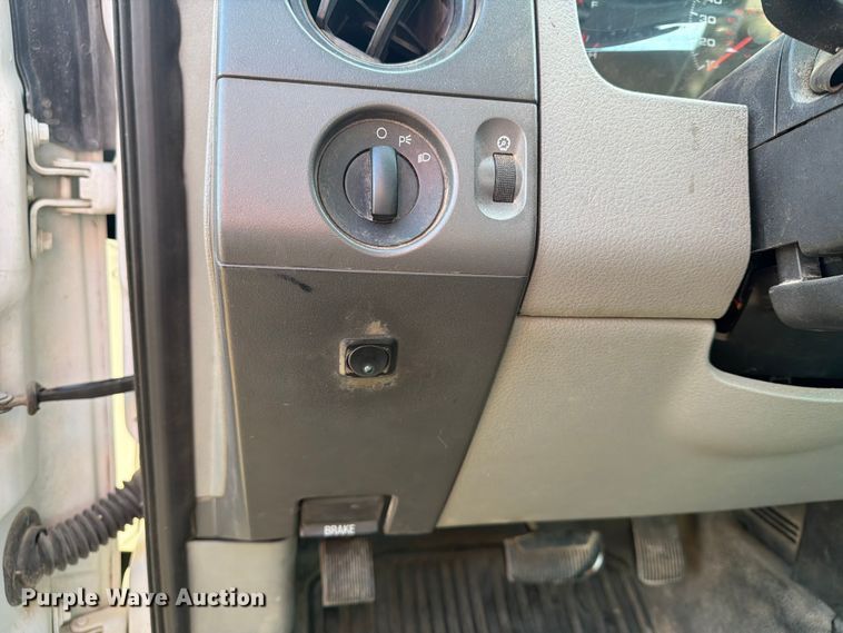 image for item EX2022 2008 Ford F150 pickup truck