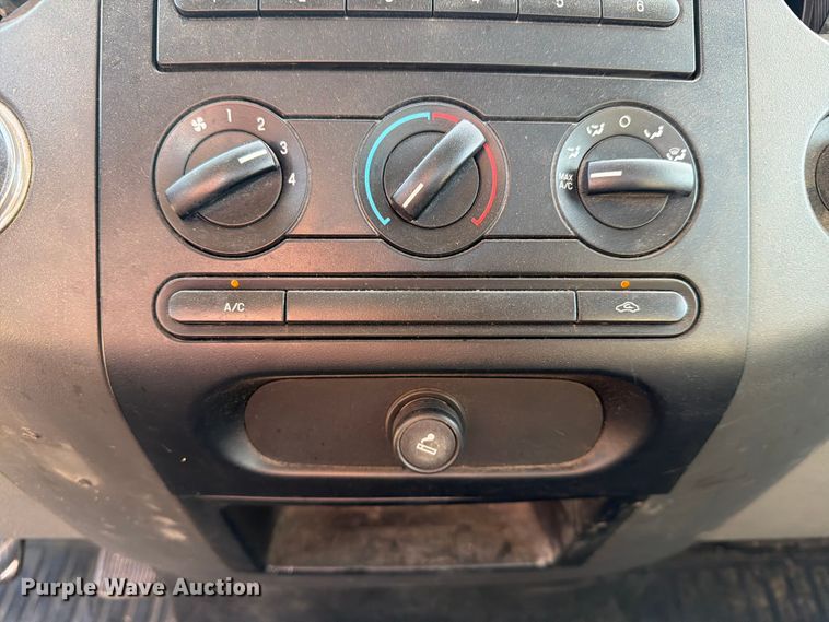 image for item EX2022 2008 Ford F150 pickup truck