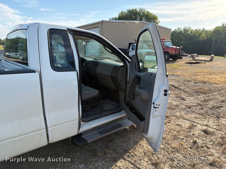image for item EX2022 2008 Ford F150 pickup truck