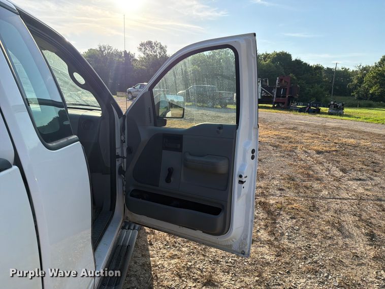 image for item EX2022 2008 Ford F150 pickup truck