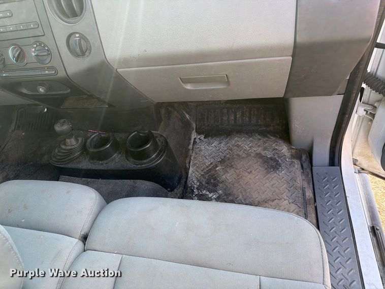 image for item EX2022 2008 Ford F150 pickup truck