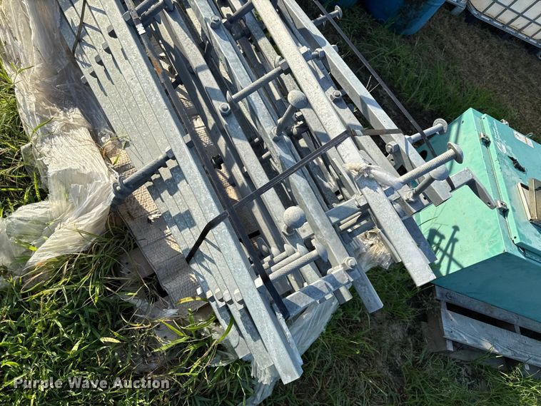 image for item EX2029 (20) antenna ladder sections