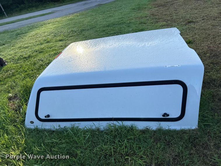 image for item EX2031 Pickup truck topper