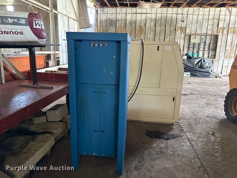 image for item EX2045 Bauer Compressors air compressor