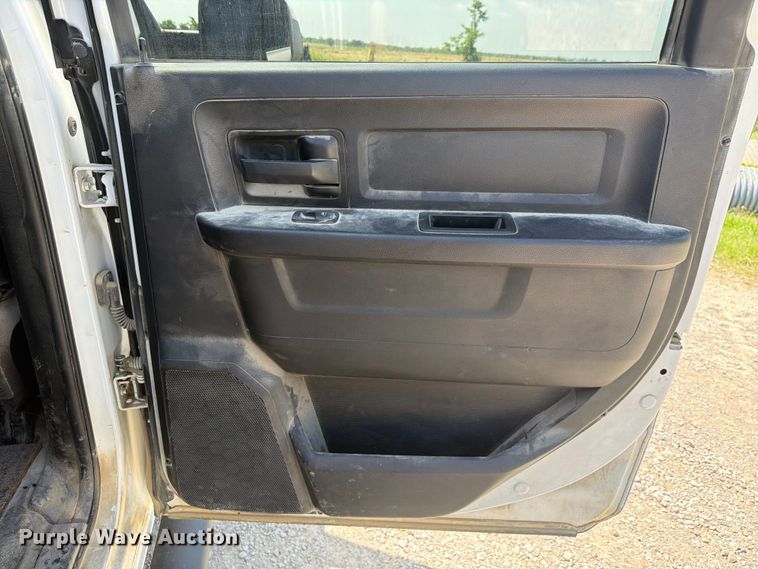 image for item EX2515 2021 RAM 2500 Heavy Duty Crew Cab flatbed pickup truck