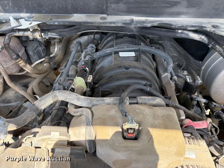 image for item EX2515 2021 RAM 2500 Heavy Duty Crew Cab flatbed pickup truck
