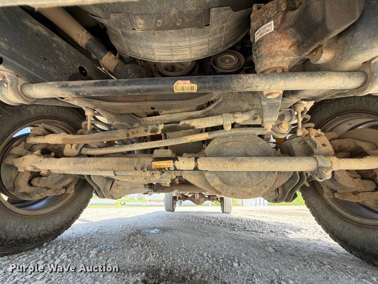 image for item EX2515 2021 RAM 2500 Heavy Duty Crew Cab flatbed pickup truck