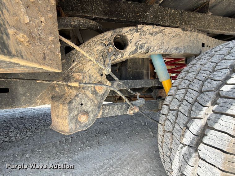 image for item EX2515 2021 RAM 2500 Heavy Duty Crew Cab flatbed pickup truck
