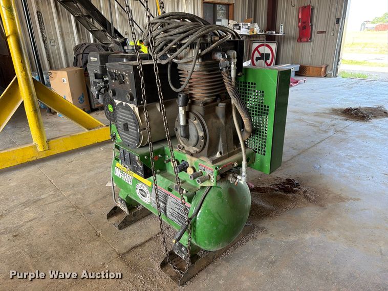 image for item EX2517 John Deere AC2-CW5170M Welderator welder/generator