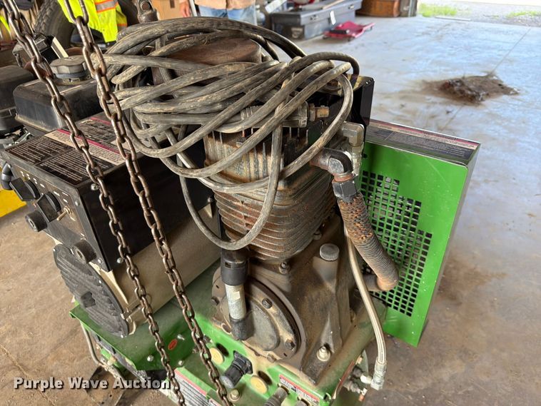 image for item EX2517 John Deere AC2-CW5170M Welderator welder/generator