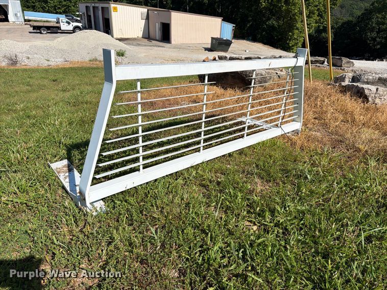 image for item EX2528 Headache rack