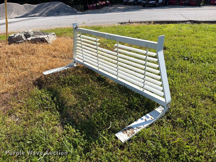 image for item EX2528 Headache rack