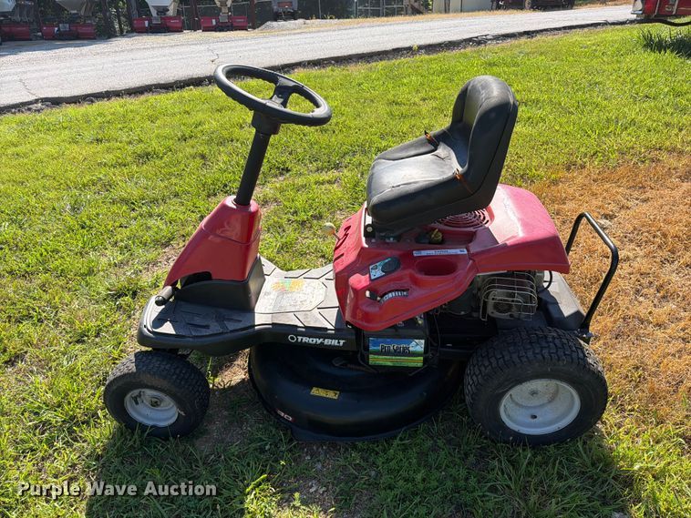 image for item EX2529 2018 Troy-Bilt 13CC26JD011 lawn mower