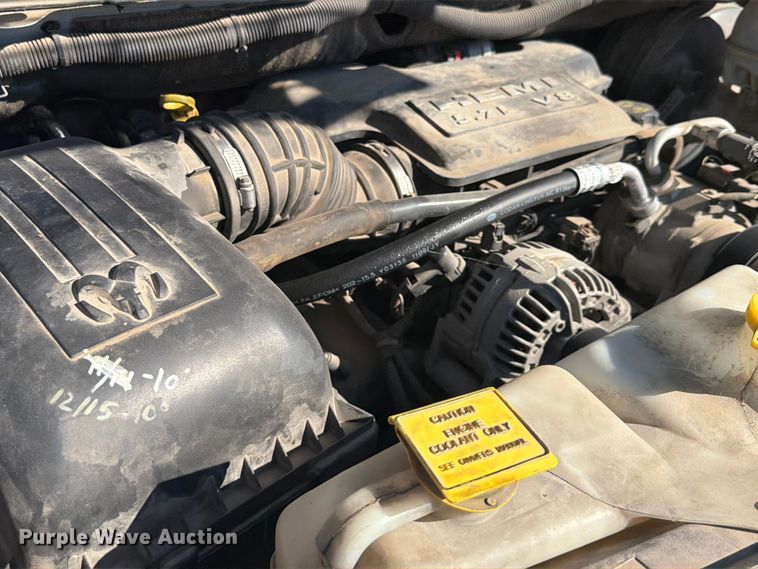 image for item EX2530 2006 Dodge Ram 2500 flatbed pickup truck