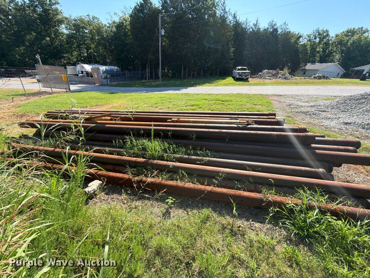 image for item EX2531 Approximately (37)  Sucker rods with Pump
