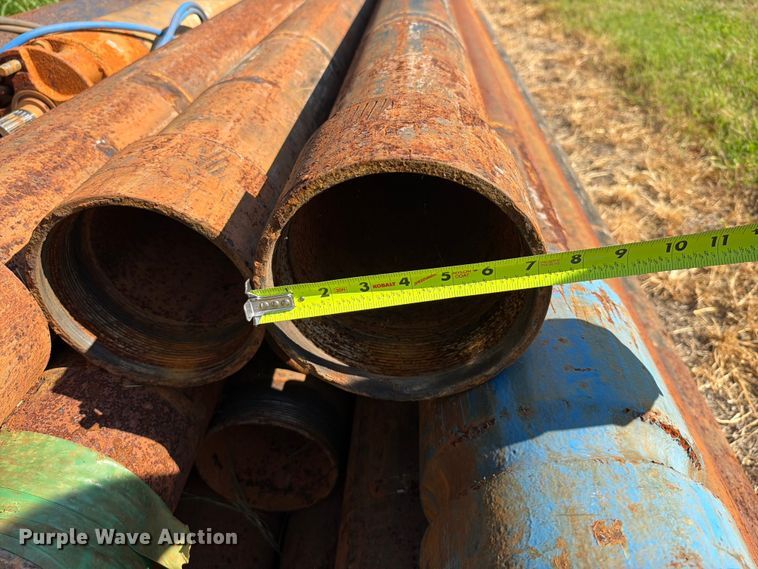image for item EX2531 Approximately (37)  Sucker rods with Pump