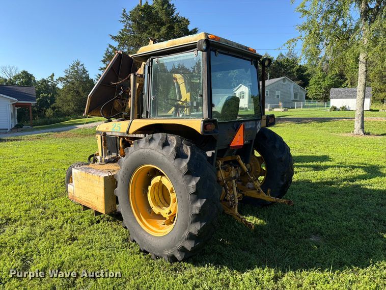 image for item EX2532 1989 John Deere 2755 tractor