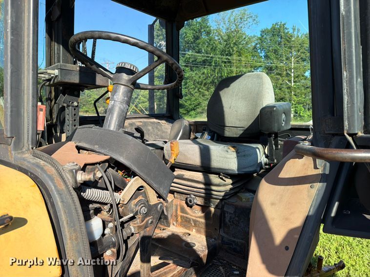 image for item EX2532 1989 John Deere 2755 tractor