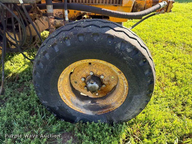 image for item EX2532 1989 John Deere 2755 tractor